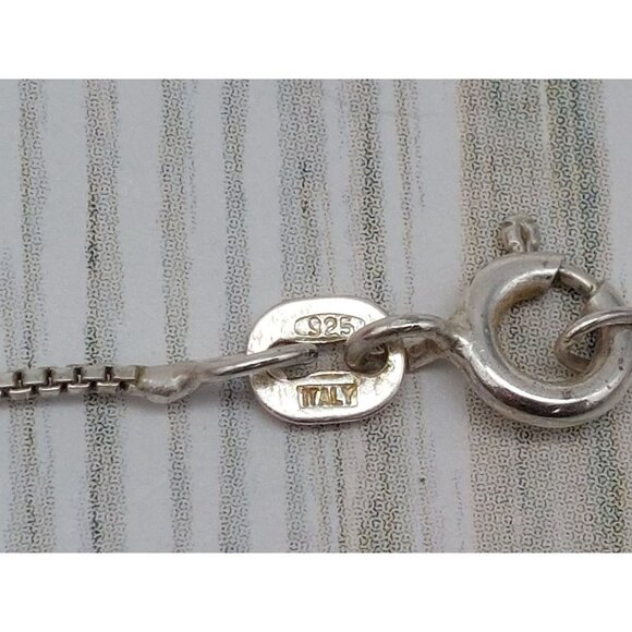 Pretty Sterling Silver Opal & Marcasite Pendant Necklace Box Chain Signed CW 18" - Picture 6 of 7